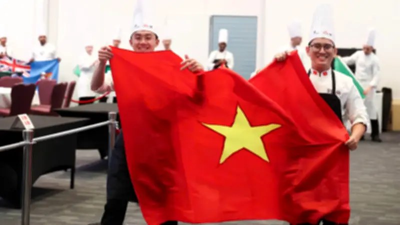 Đội đầu bếp Việt giành Huy chương Bạc tại Global Chefs Challenge 2026