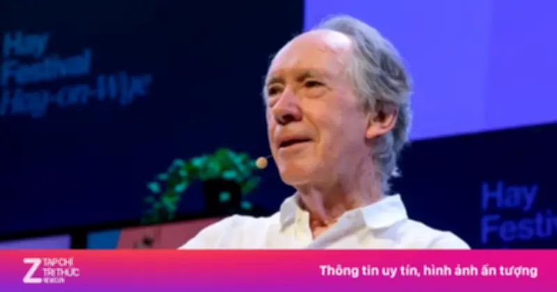 Ian McEwan: 'Biến đổi khí hậu chưa đáng sợ bằng chủ nghĩa bi quan'