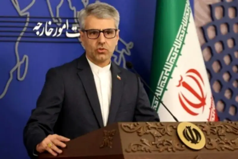 Iran cứng rắn đáp trả Mỹ khi bị dọa "thổi bay" đồng minh Oman