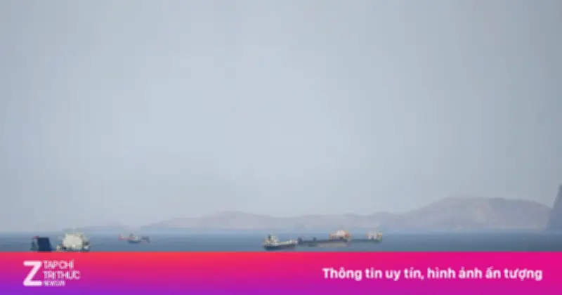 Iran cảnh báo Mỹ về Dự án Tự do tại eo biển Hormuz