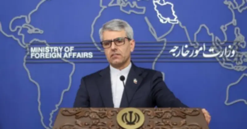 Iran phản bác cáo buộc của Mỹ về Hormuz, tiết lộ 5 yêu cầu của Washington