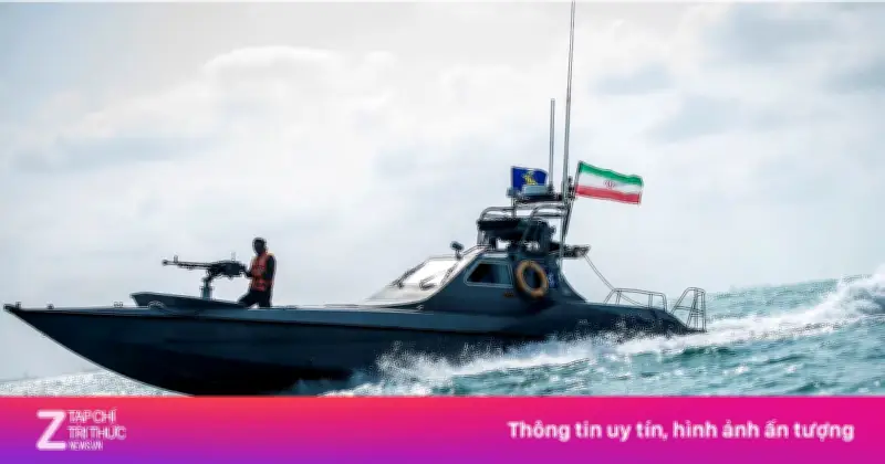 Iran tố Mỹ không kích tàu IRGC gần eo biển Hormuz, 3 thủy thủ thiệt mạng