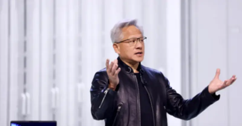 Jensen Huang: Nvidia gần như đã nhường thị trường chip AI Trung Quốc cho Huawei