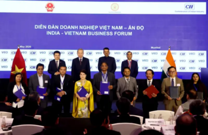 Ký kết 27 thỏa thuận hợp tác Việt Nam - Ấn Độ trong chuyến thăm của Tổng Bí thư