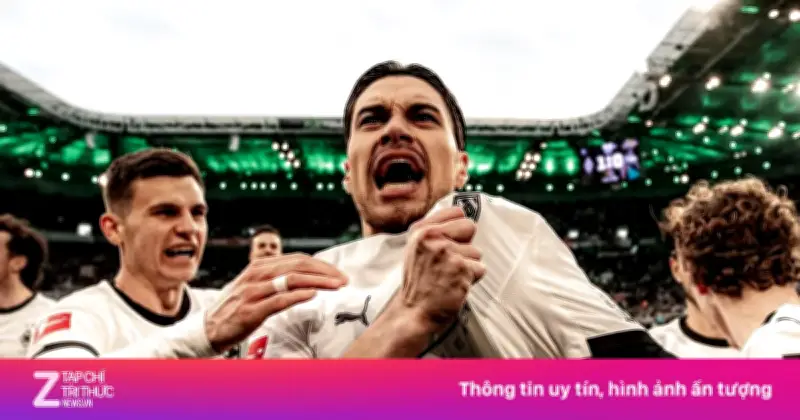 Kevin Diks tỏa sáng tại Bundesliga, ghi 5 bàn cho Monchengladbach mùa 2025/26