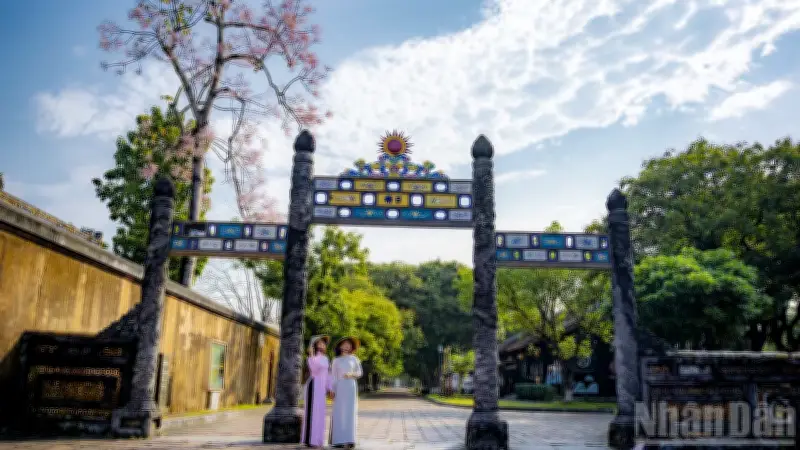 Khai thác kinh tế di sản, phát triển du lịch Cố đô Huế bền vững