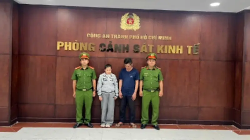 Khởi tố 3 bị can sản xuất 4 tấn bột ngọt giả nhãn hiệu Ajinomoto