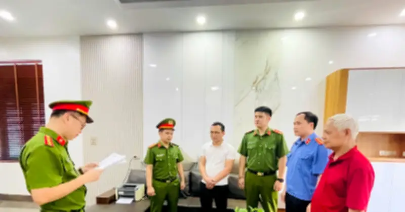 Khởi tố giám đốc và kế toán bán 72,5 triệu viên gạch trốn thuế hơn 4,4 tỷ đồng
