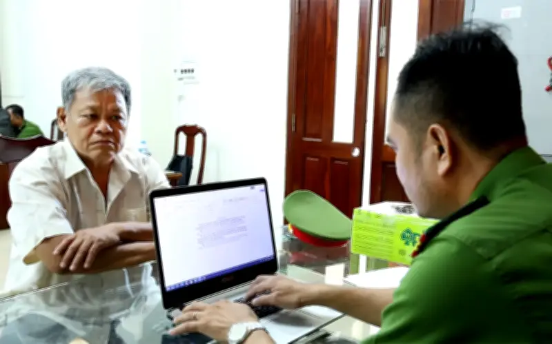 Khởi tố hai đối tượng cưỡng đoạt và hủy hoại tài sản tại An Giang