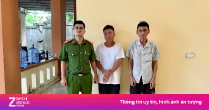 Khám xét nhà kẻ bán ma túy ở Nghệ An, phát hiện súng và vỏ đạn