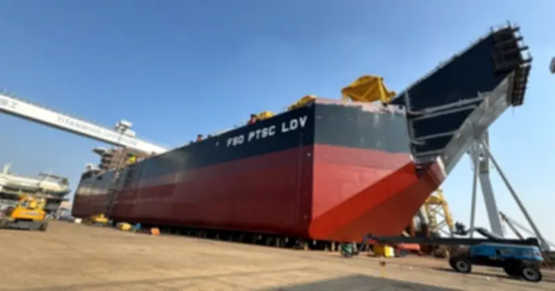 Kho nổi FSO PTSC LDV phục vụ mỏ Lạc Đà Vàng chính thức hạ thủy