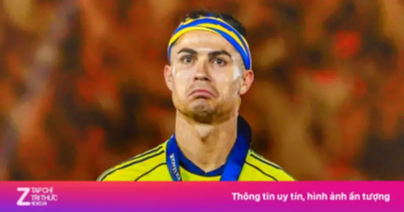 Khoảnh khắc triệu view của Ronaldo nâng cúp vô địch Saudi Pro League