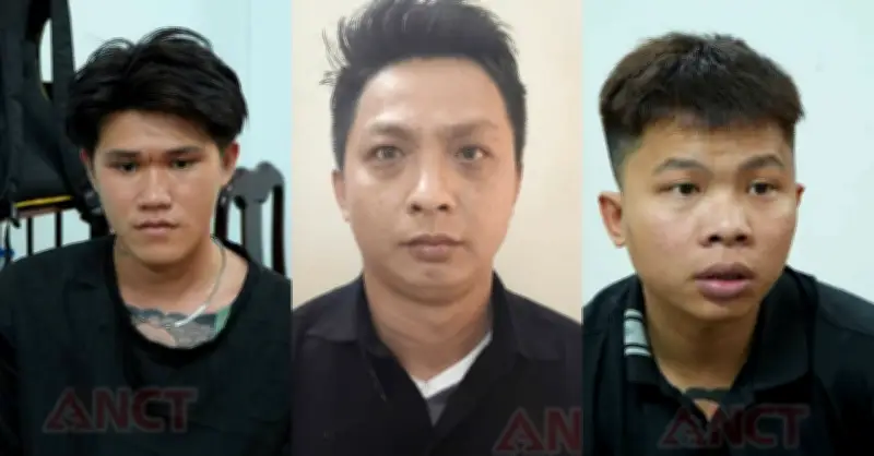 Kiểm tra thanh niên đi đêm, công an thu giữ 4 khẩu súng và 1.000 viên đạn bị