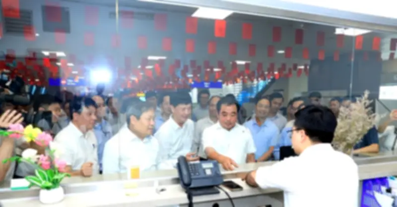 Kiểm tra tiến độ metro Nhổn - ga Hà Nội, yêu cầu hoàn thành cuối năm 2027
