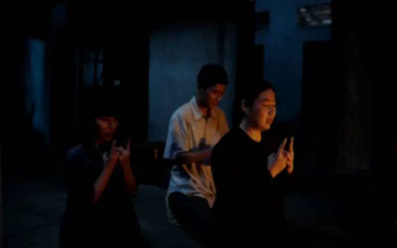 Lê Khanh kể trải nghiệm làm thầy cúng trong 'Ma xó'