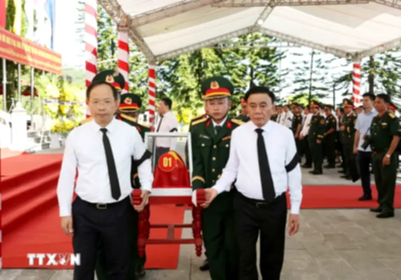 Lễ truy điệu và an táng hài cốt liệt sỹ tại Hà Tĩnh