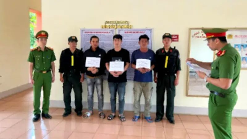 Lai Châu triệt phá đường dây làm giả gần 10.000 giấy tờ, thu lợi hơn 1 tỷ đồng