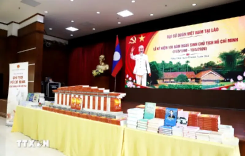 Lan tỏa tấm gương đạo đức, phong cách Chủ tịch Hồ Chí Minh tại Lào