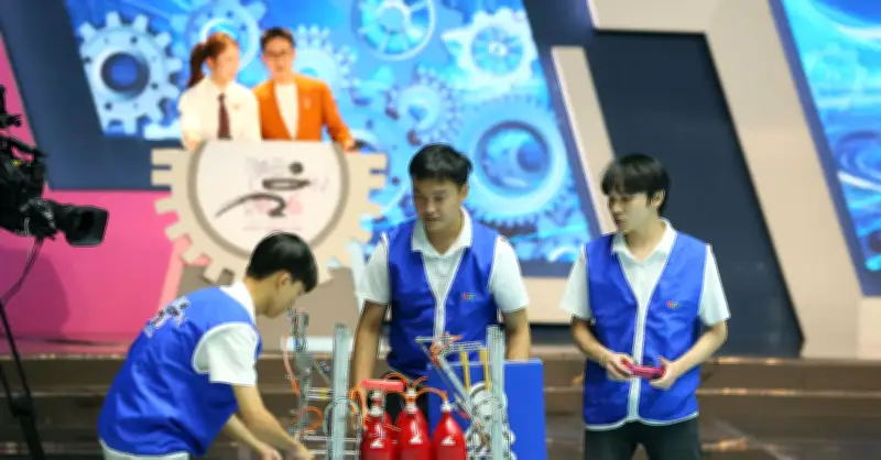 LH-FOF vô địch Robocon Việt Nam 2026: Chiến thắng kỷ lục 77 giây