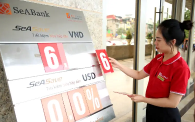 Lãi suất ngân hàng vượt 7,5%: Gửi 100 triệu đồng nhận lãi bao nhiêu?