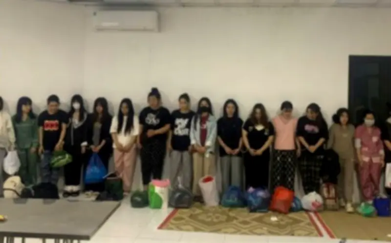 Livestream 'cắt đá tìm ngọc' lừa hơn 263 tỷ đồng, 36 bị can bị truy tố