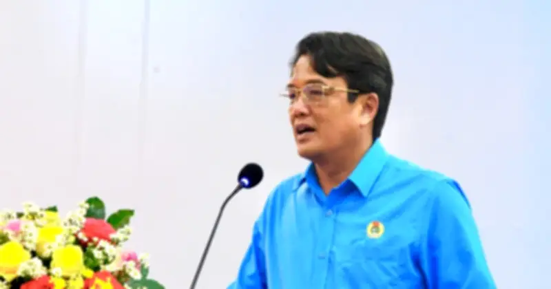 LĐLĐ TP.HCM ký quy chế phối hợp với địa phương chăm lo công nhân