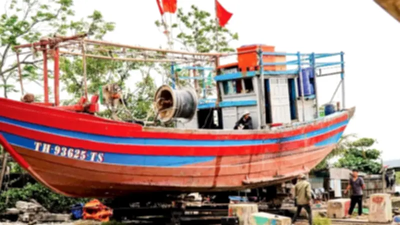 Làng đóng tàu Trung Kiên: Nỗi buồn của một thời vàng son