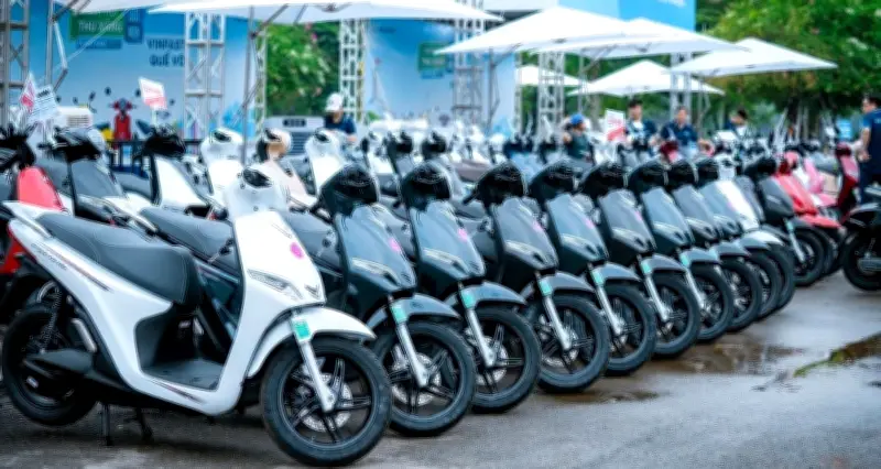 Lương xe máy mới xuất xưởng giảm nhẹ nhưng vẫn ở mức cao