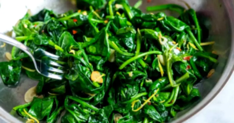 Loại rau giàu sắt hơn thịt bò, ngừa ung thư, dễ trồng tại nhà
