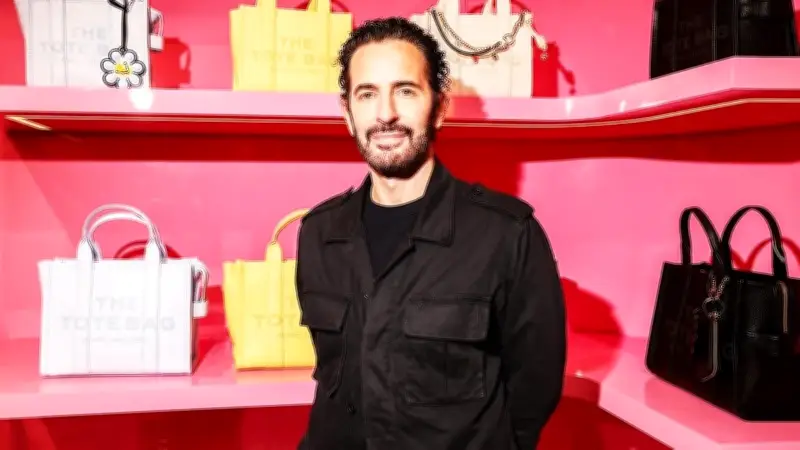 LVMH chuyển giao Marc Jacobs cho WHP Global sau gần 30 năm sở hữu