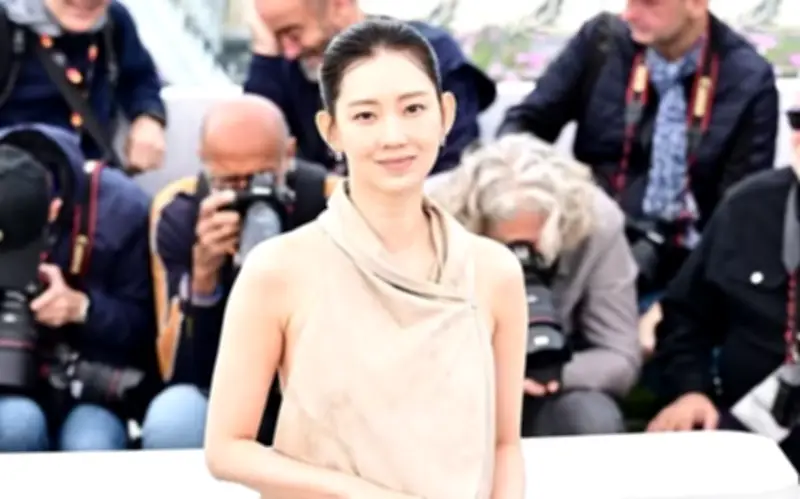 Mỹ nhân Hàn Quốc tỏa sáng tại Liên hoan phim Cannes