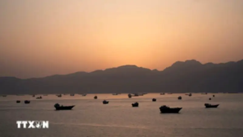 Mỹ tăng cường trao đổi về eo biển Hormuz trước thềm hội nghị thượng đỉnh