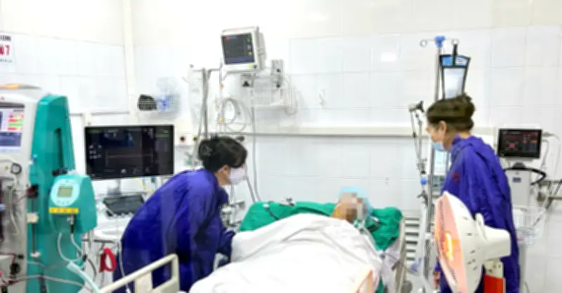 Mẹ và vợ nghẹn ngào tiễn biệt nam shipper hiến tạng cứu nhiều người