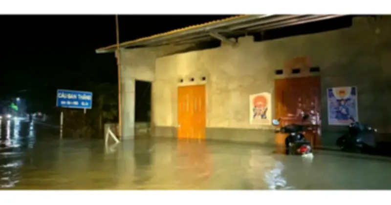 Mưa lớn gây ngập lụt và thiệt hại nhiều tỉnh, 1 người bị thương