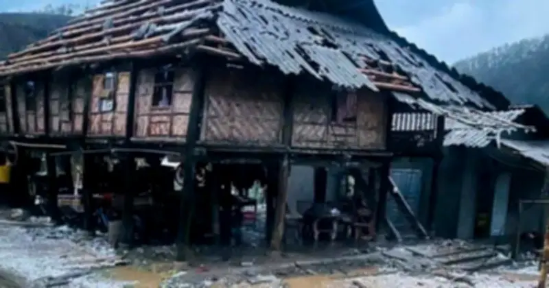 Mưa đá và giông lốc gây thiệt hại tại nhiều tỉnh miền Bắc