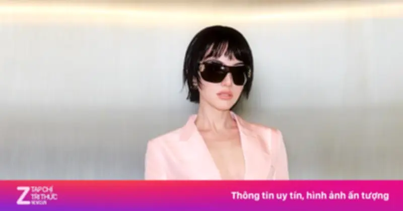 Mai Davika khoe dáng nuột nà với suit hồng pastel tại sự kiện Gucci