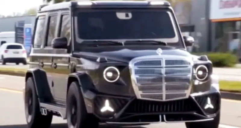 Mercedes G-Class xuyên không về thập niên 1950, bản độ cổ điển giá 700.000 USD
