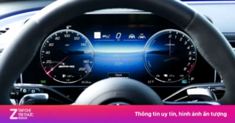 Mercedes triệu hồi hơn 144.000 xe do lỗi phần mềm màn hình taplo