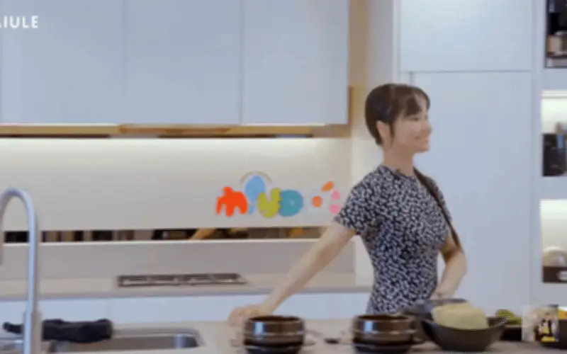Miu Lê khoe món thịt kho trứng 'bóng đêm' và những thất bại nấu nướng