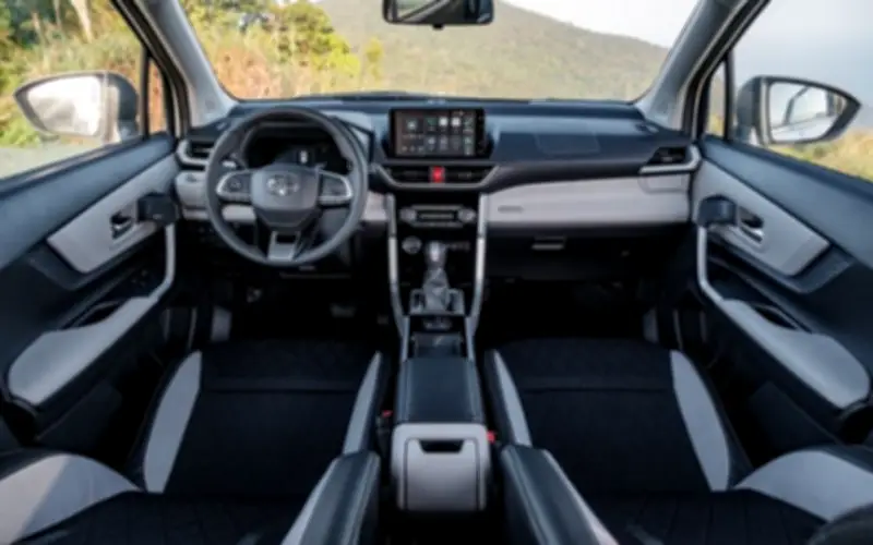 MPV từ 480 triệu đồng: Tiện ích rẻ ngang sedan hạng B, phù hợp gia đình du lịch