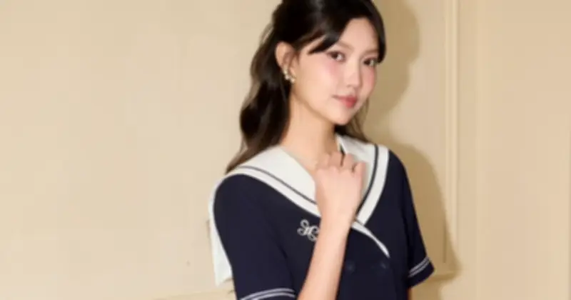 Màu xanh đen: Bí quyết làm chủ gam màu 'the new black' thời thượng