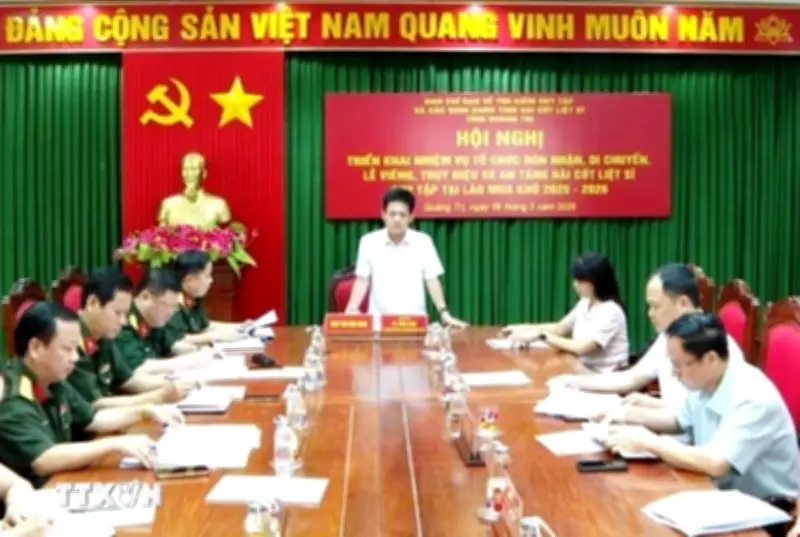 Đón 27 hài cốt liệt sỹ hy sinh tại Lào về Nghĩa trang Liệt sỹ Quốc gia Đường 9
