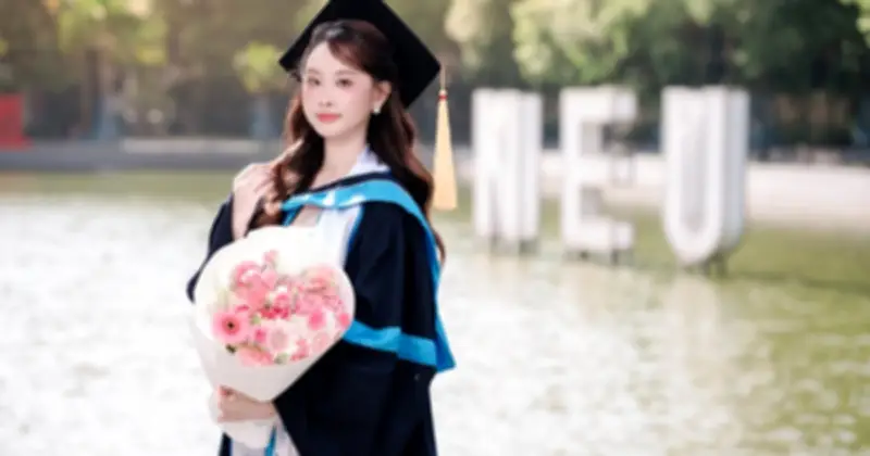 Nữ sinh ĐH Kinh tế Quốc dân tốt nghiệp sớm với GPA tuyệt đối 4.0/4.0