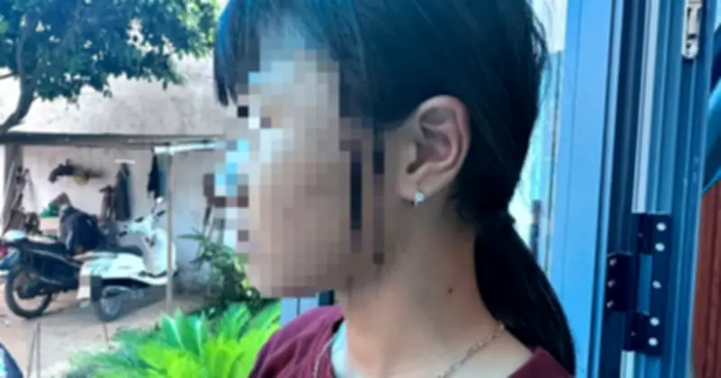 Nữ sinh lớp 6 ở Đắk Lắk bị đánh hội đồng, ép quỳ gối giữa đường