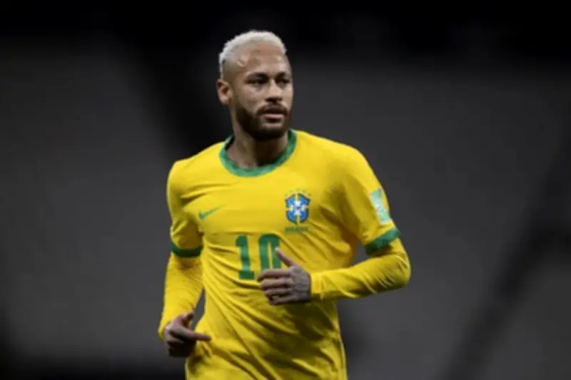 Neymar bị tố che giấu chấn thương, lừa HLV Ancelotti để dự World Cup