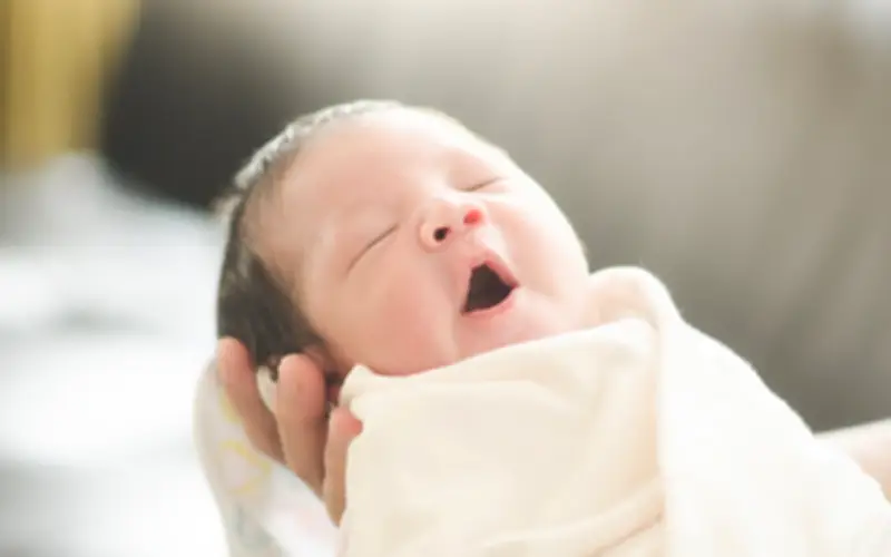 Đăng ký khai sinh cho trẻ: Hướng dẫn chi tiết các bước cần biết