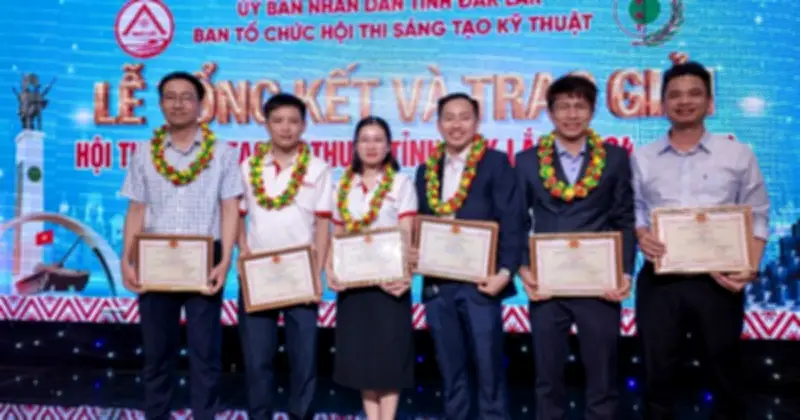 Đông trùng hạ thảo nuôi cấy trên tảo xoắn: Giải pháp dinh dưỡng cho người thuần chay