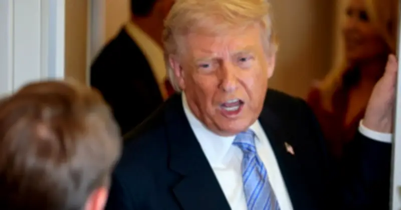 Ông Trump cảnh báo Iran sẽ bị không kích nếu không thỏa thuận