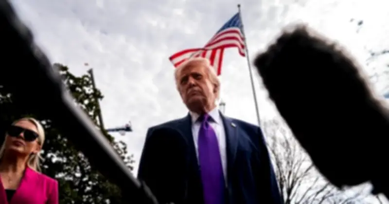 Ông Trump nói Mỹ sẵn sàng đối thoại, Iran chuyển thông điệp qua Pakistan