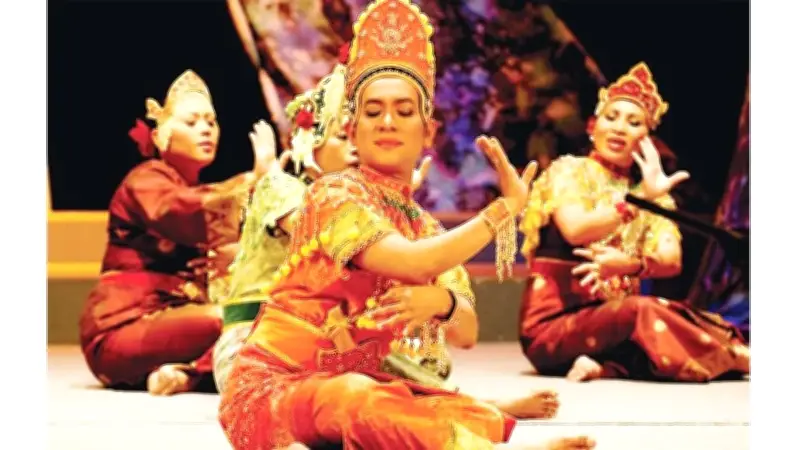 Nghệ nhân Mak Yong tìm cách hồi sinh di sản 400 năm tuổi tại Malaysia